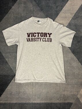 Vintage Cotton Victory Varsity Club Graphic T-Shirt - Light Gray